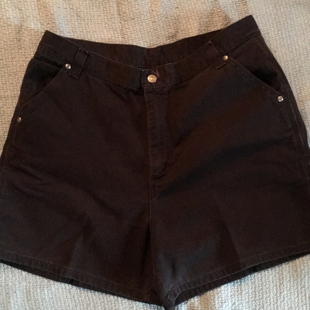 Lee black shorts